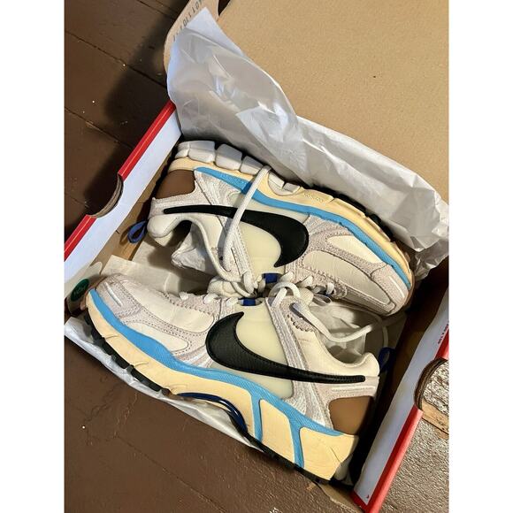 Nike Zoom Vomero 6 Women - Picture 3 of 6